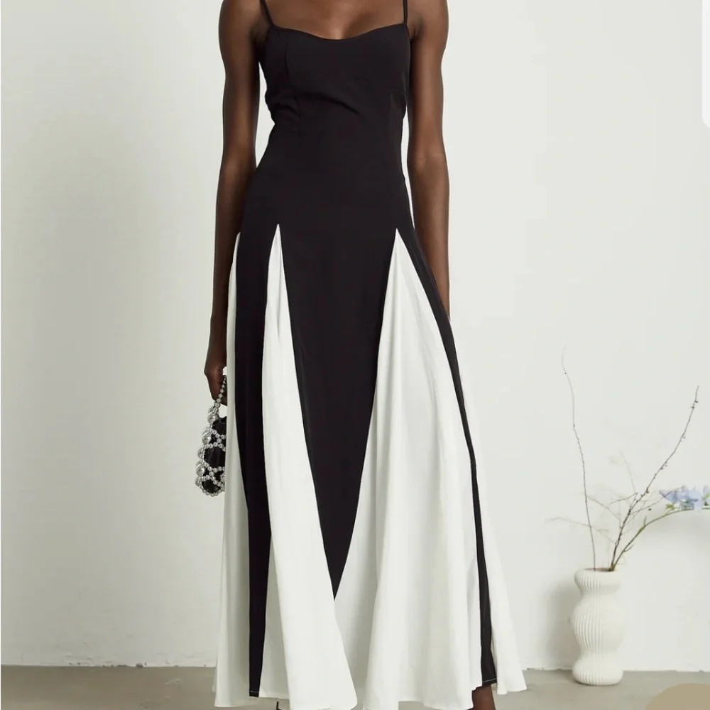 Black and Cream Contrast Maxi Dress / Formal Dress - Picture 1 of 6